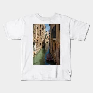 Back Street in Venice Kids T-Shirt